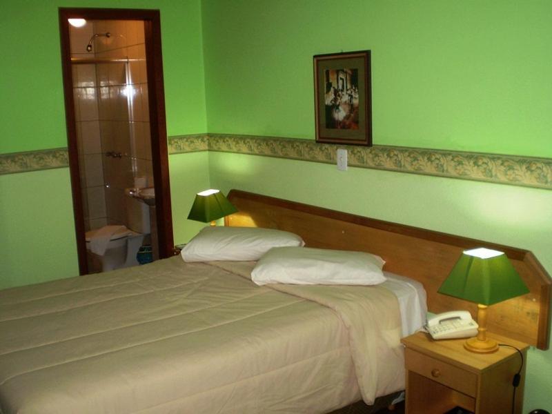 Hotel Gravataí Center Habitación foto